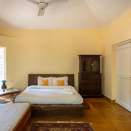 Saffronstays Garnet House 马哈巴莱斯赫瓦尔 外观 照片